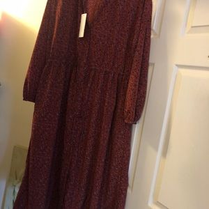 Brand new dress, never worn, (too big)